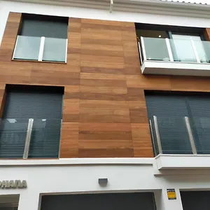 https://apartamentos-kouohana.1costadelsol.com